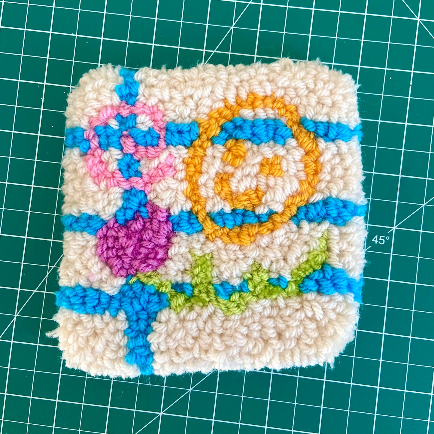 scribble mug rugs